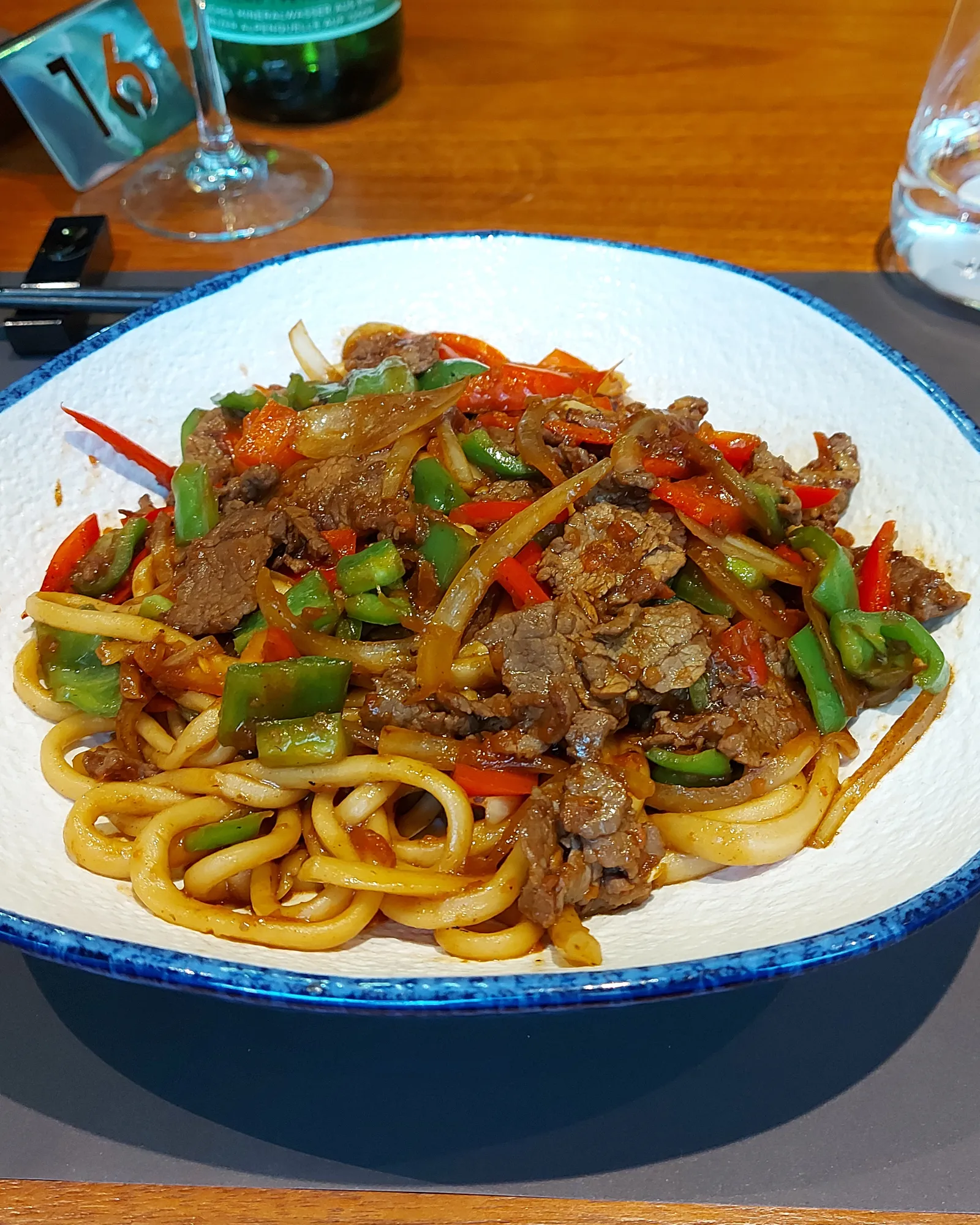 Fried noodles with vegetables and meat at Qin